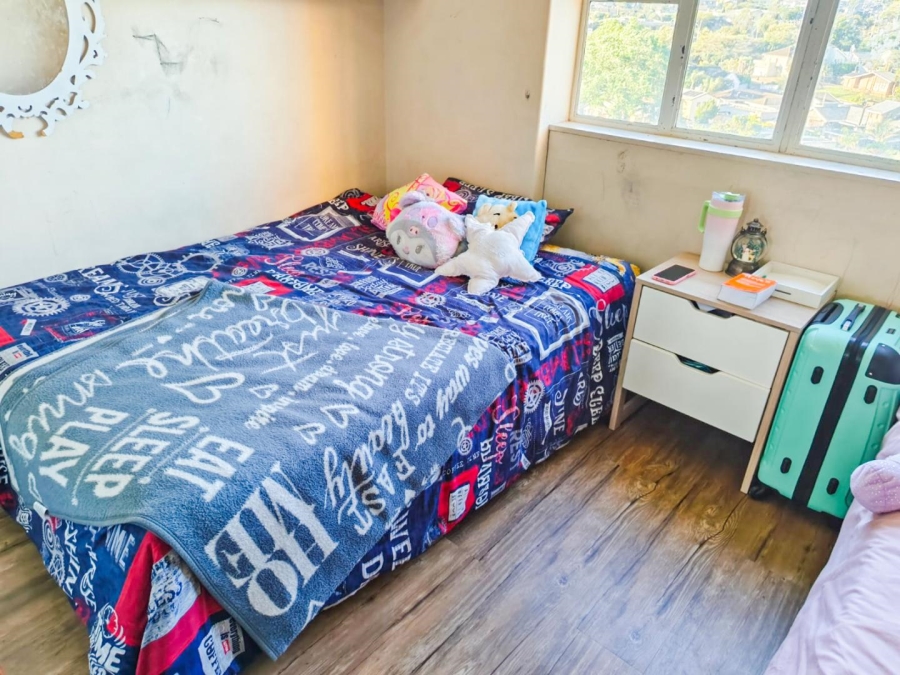To Let 2 Bedroom Property for Rent in Loevenstein Western Cape